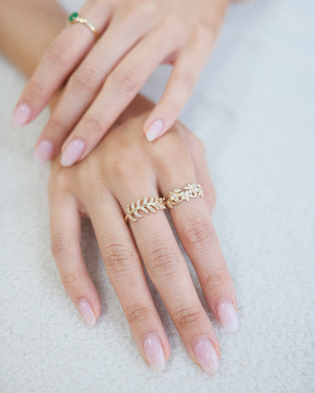 HOLLY RING