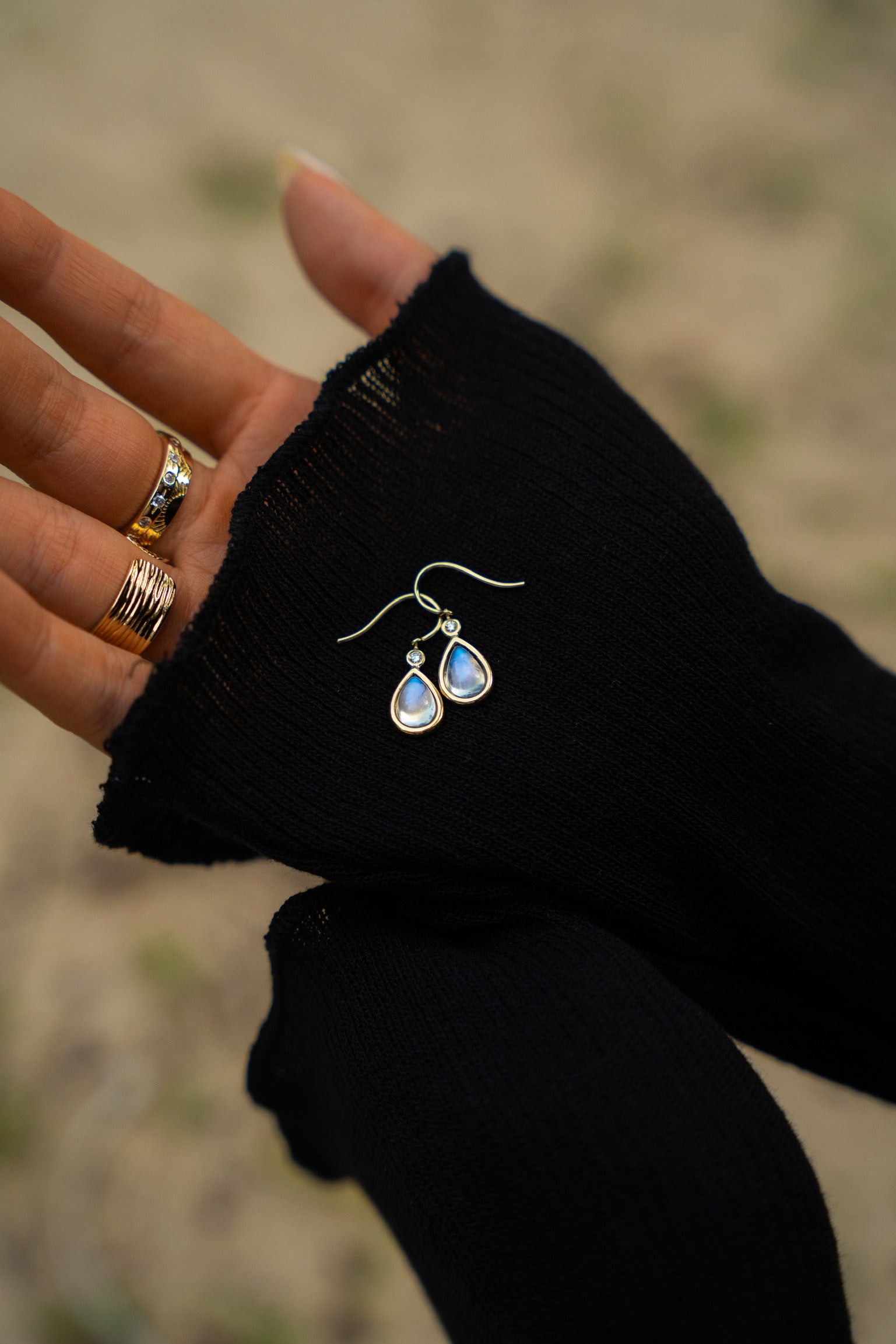 LUNA EARRINGS